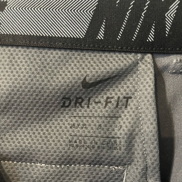 Nike Golf Pants - Picture 4 of 4